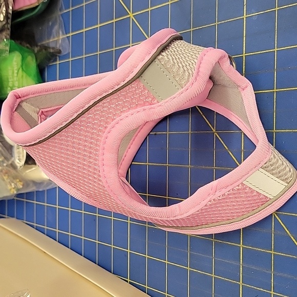 Pink & Gray Mesh Pet Buckle & Velcro Harness 12"/13" Around 6" Length - Picture 9 of 11